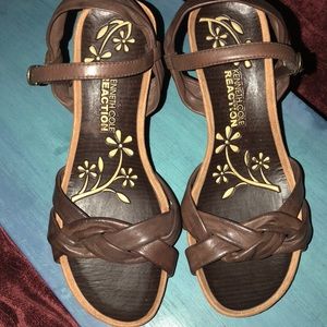 Kenneth Cole leather sandals